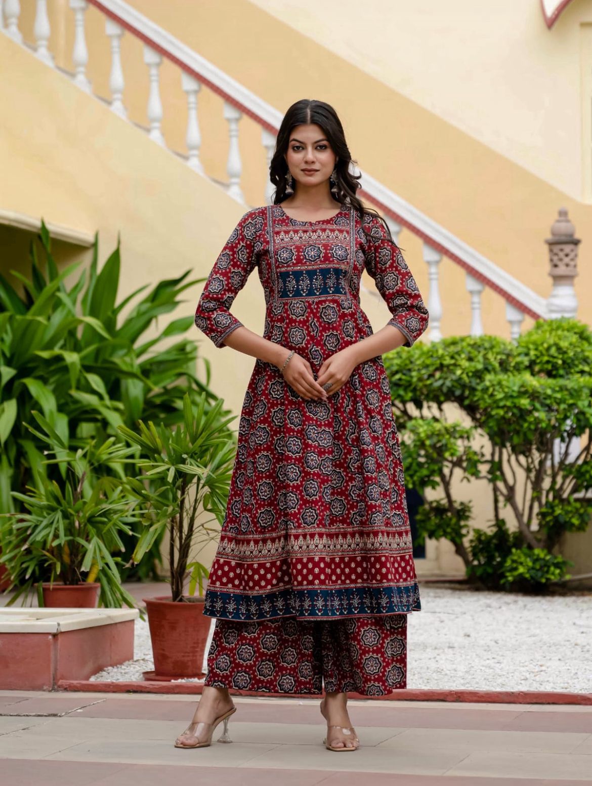 New Anarkali Print Kurta 3 Pcs Set Pant Set With New Style in Maching