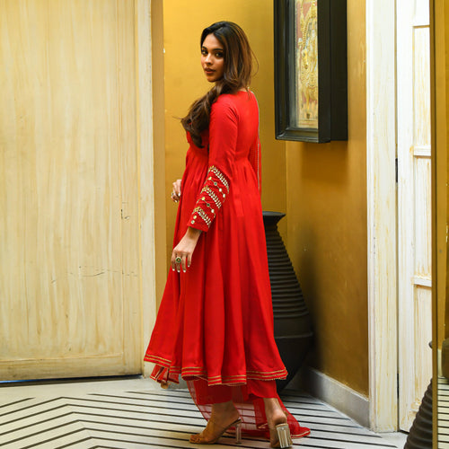 Baneraa Red Mirror Work Suit Set